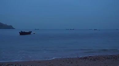 黄昏下的海滩空镜头素材视频的预览图